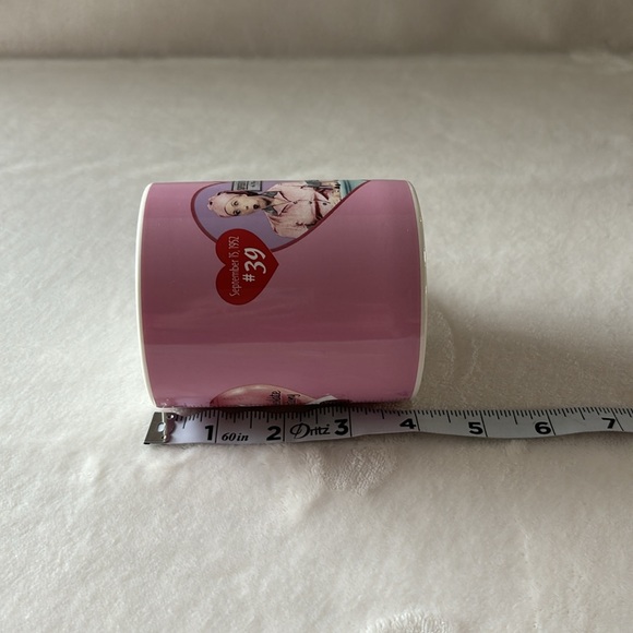 I Love Lucy Coffee Cup - “Switching Jobs” - Picture 8 of 8